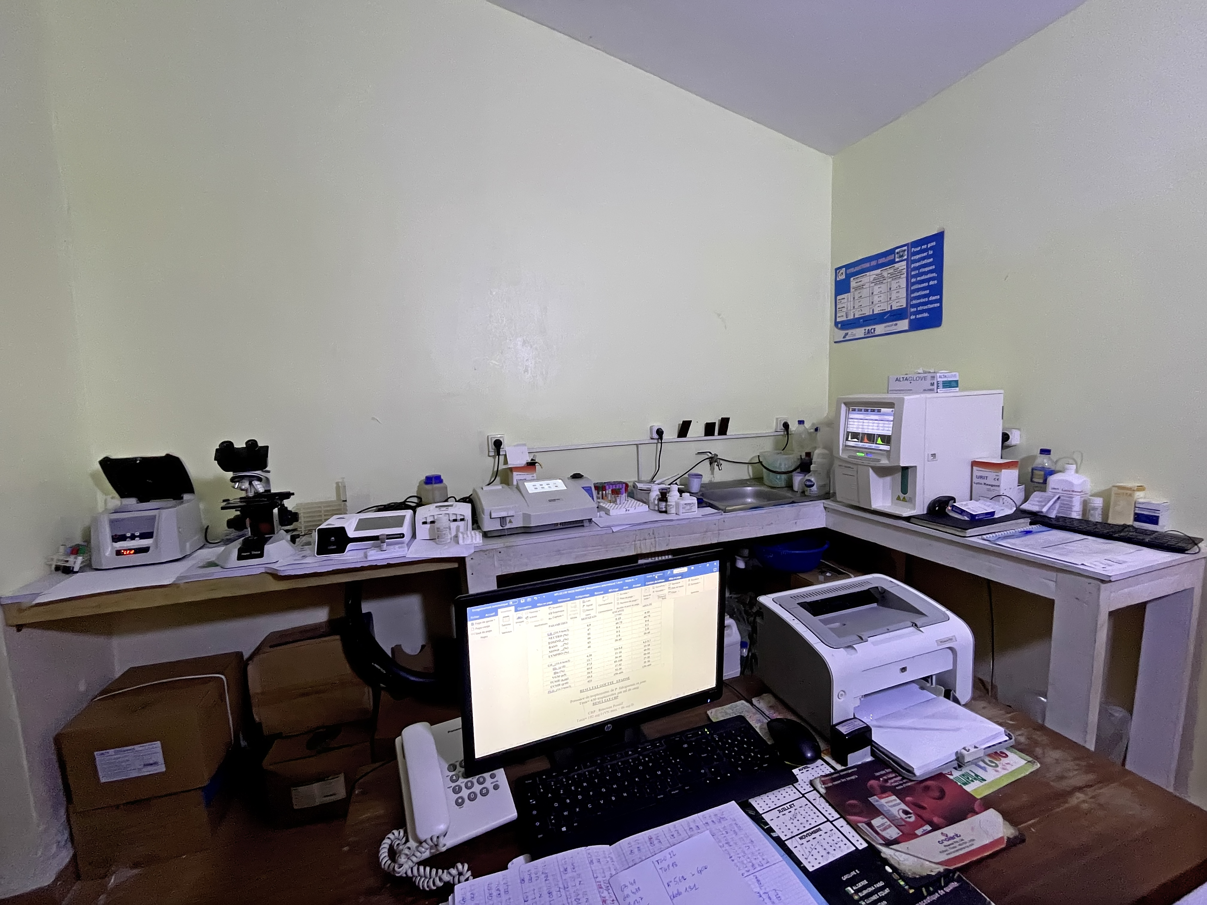 Laboratoire de la clinique